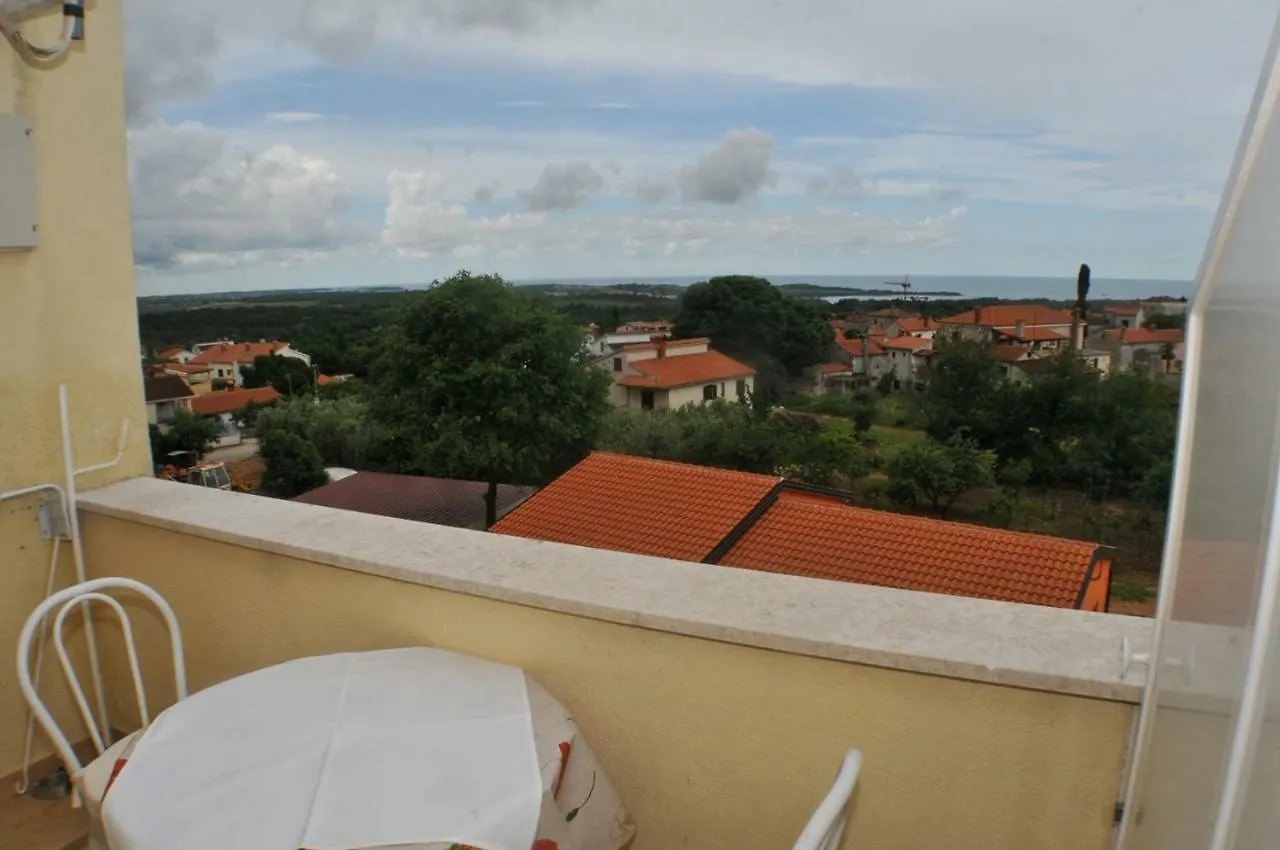 Hotel Haus Liliana Tar-Vabriga Gasthof