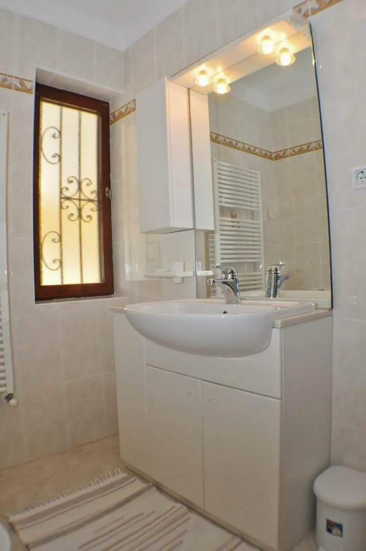*** Gasthof Hotel Haus Liliana Tar-Vabriga Kroatien