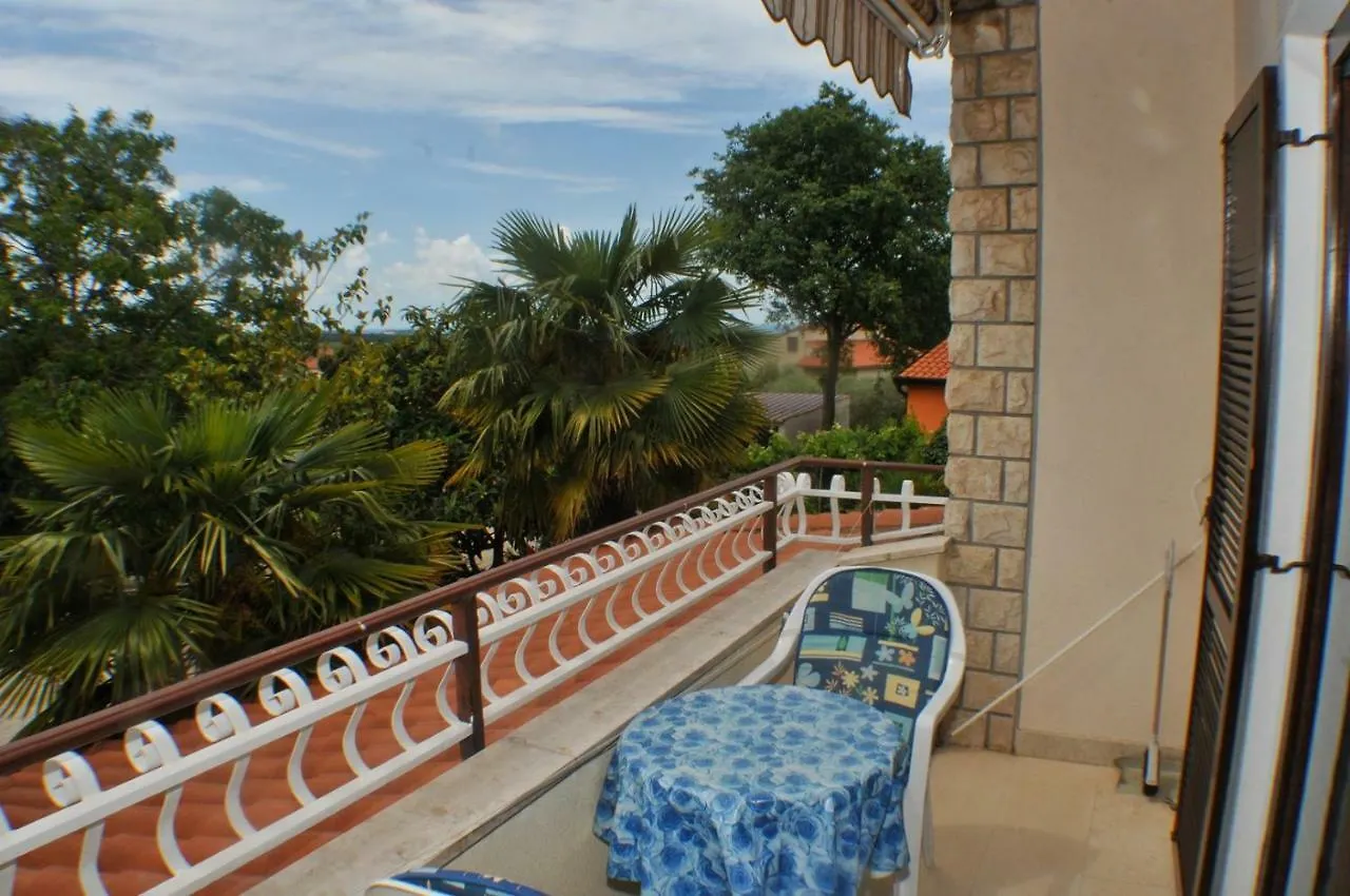Gasthof Hotel Haus Liliana Tar-Vabriga
