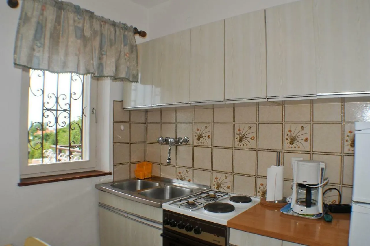 Gasthof Hotel Haus Liliana Tar-Vabriga